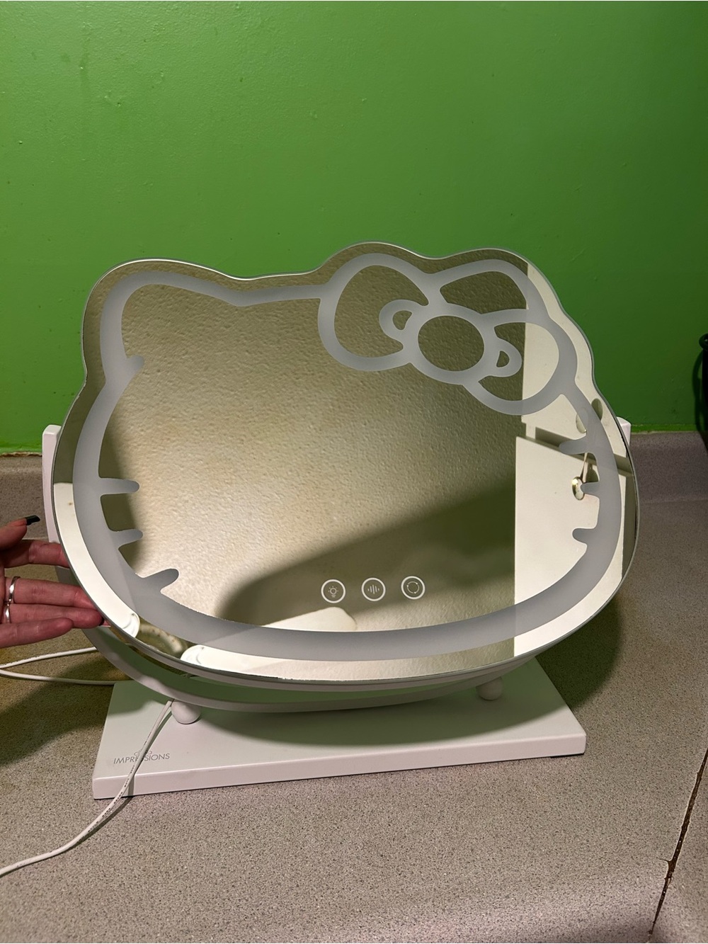 Hello Kitty LED Lighted Vanity Mirror in White